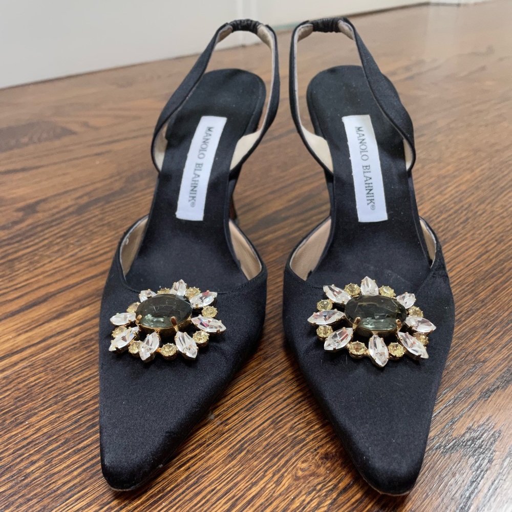 Manolo Blahnik jewel accent slingback size 9
